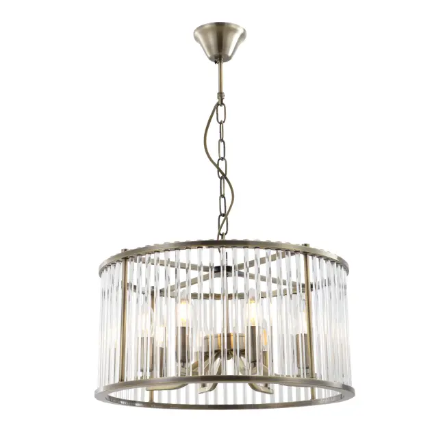 chandelier Cage ທີ່ມີອາຍຸ 8 ເຍີ